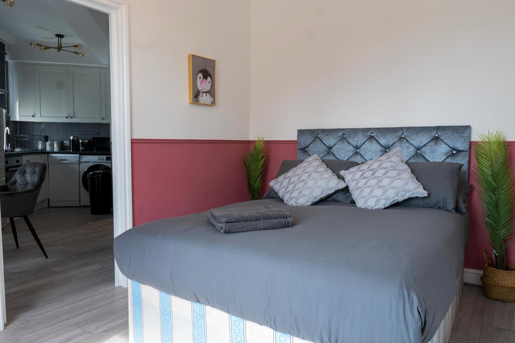 5C- Stylish Urban Retreat - Spacious 2 Bed Flat لندن المظهر الخارجي الصورة